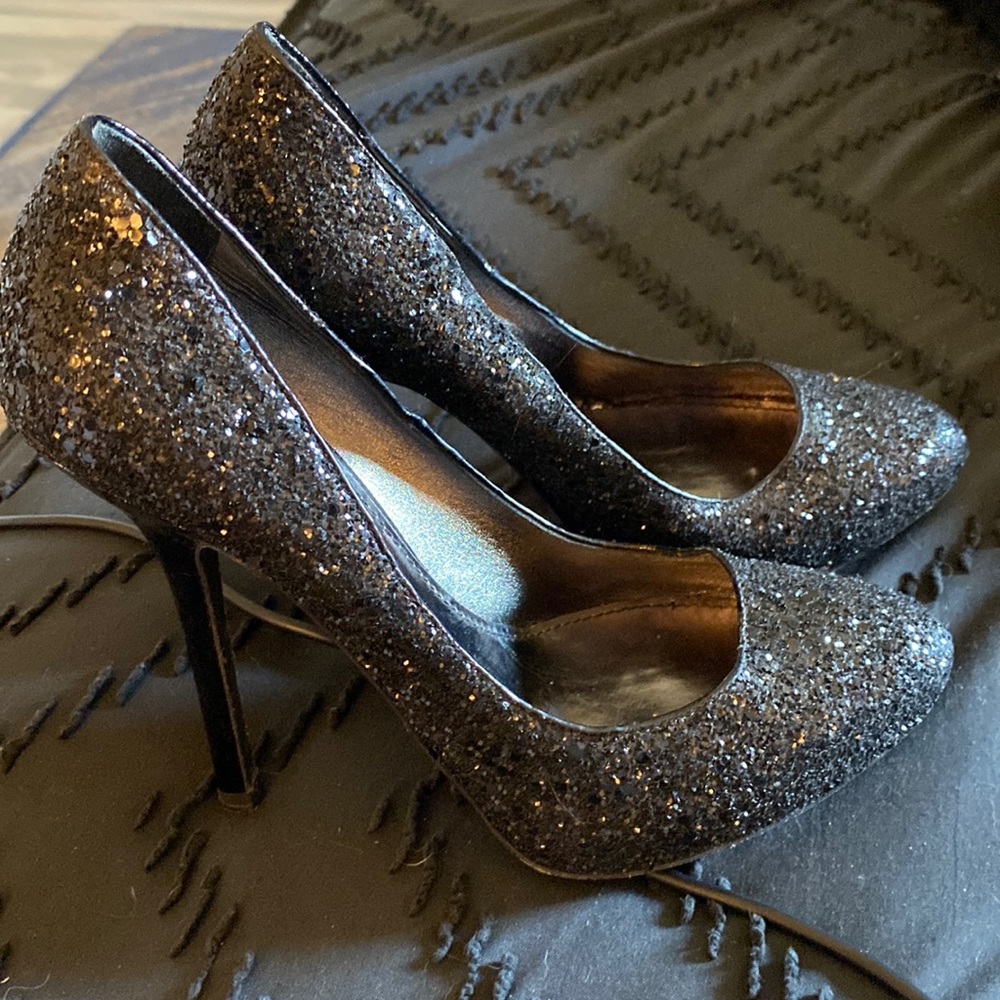 Miu Miu sequin pumps 37.5 excellent condition